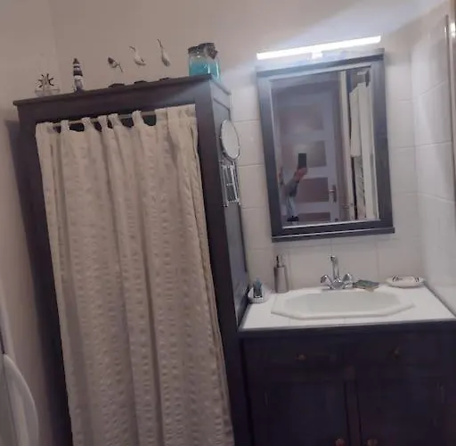 Petit - Quartier Vaugueux Chateau Apartamento *